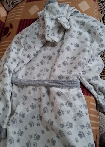 Kız Çocuk Gri Desenli Bornoz - Görsel 4