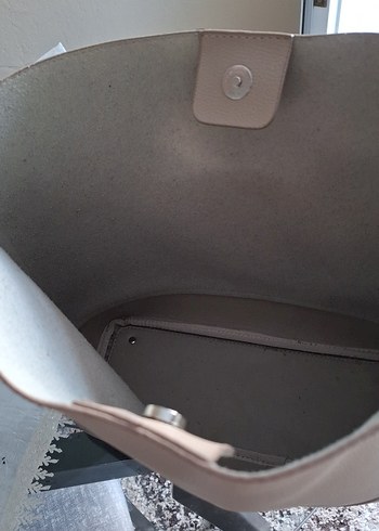 Bej Deri Kadın Omuz Çantası Tokalı - Görsel 3