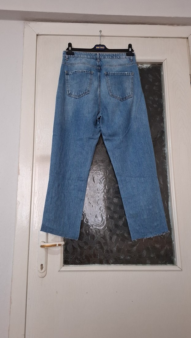 Nakışlı ve Payetli Mavi Bol Kesim Kot Pantolon - Görsel 3