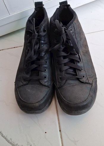 Skechers Siyah Bagcikli Deri Sneaker
