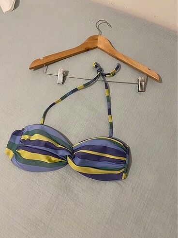 Bikini üstü