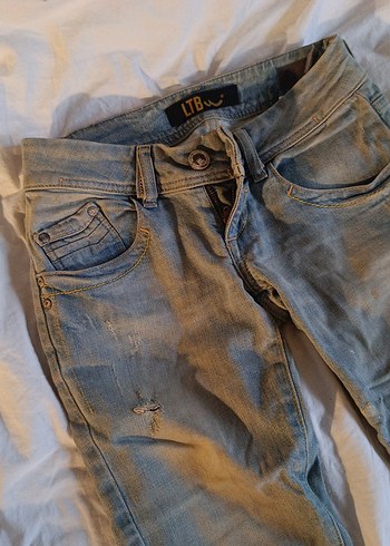 LTB Düğmeli Açık Mavi Midi Kot Pantolon
