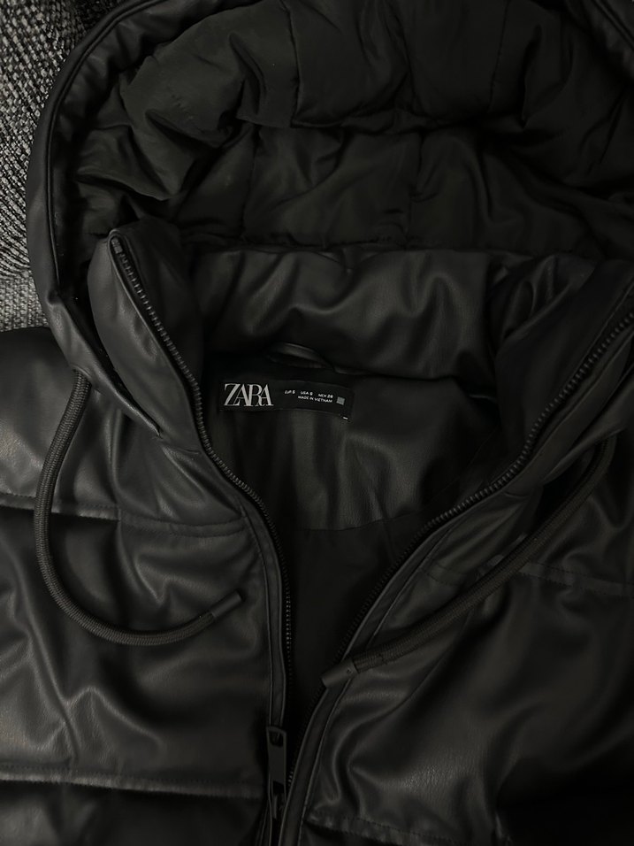 Zara deri görünümlü şişme mont - Görsel 4