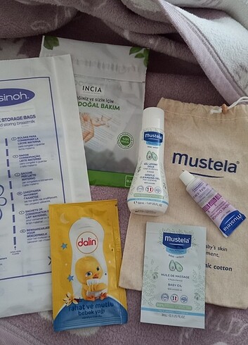 Mustela set