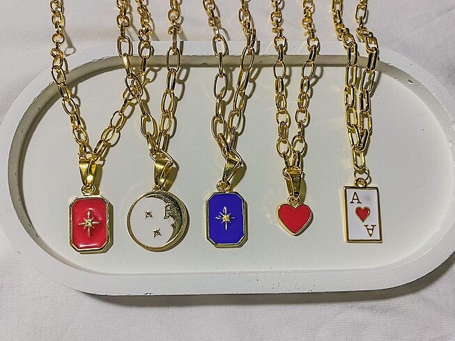 Charm Kolye