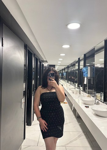 Trendyol & Milla Siyah Straplez Mini Puantiyeli Elbise