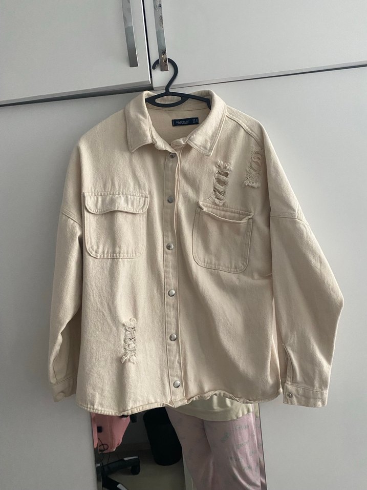 Bej Düğmeli Uzun Kollu Kadın Keten Gömlek - Görsel 3