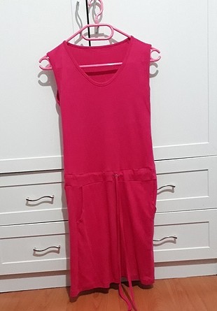 pembe cepli elbise