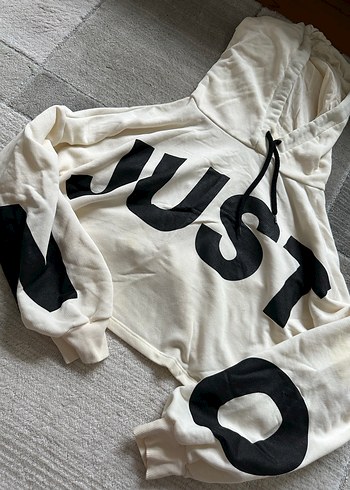 m Beden Sweat