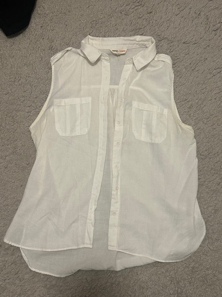 Düğmeli Beyaz Kolsuz Keten Gömlek - Görsel 4