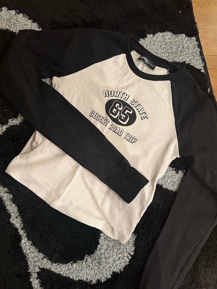 Kızlar için Siyah Beyaz Uzun Kollu Tişört - Görsel 5