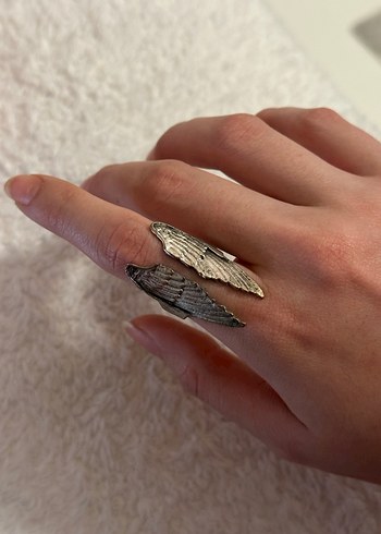 Gri Kanatlı Kadın Yüzük - Görsel 2