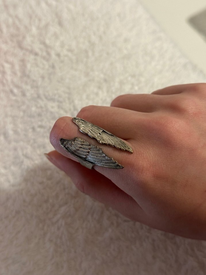 Gri Kanatlı Kadın Yüzük - Görsel 3