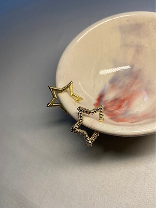 Yıldız Earcuff