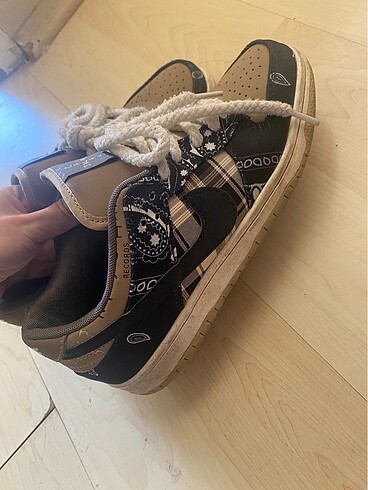 39 Beden Nike Travis Scott