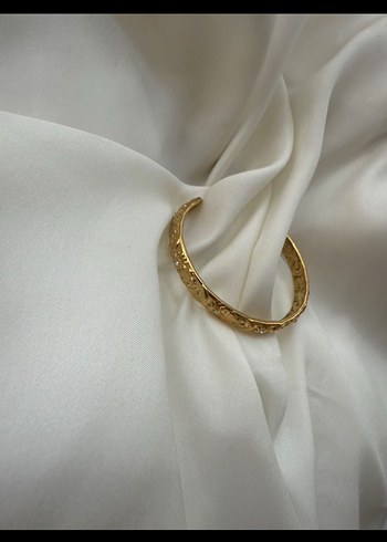 Dantel Detaylı Altın Rengi Vintage Bilezik Çelik kelepze - Görsel 3