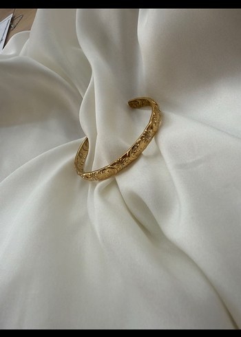 Dantel Detaylı Altın Rengi Vintage Bilezik Çelik kelepze - Görsel 2