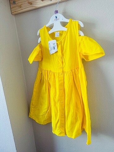 Sarı elbise lcwakiki 5.6 yaş