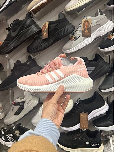 Adidas kadın spor ayakkabı
