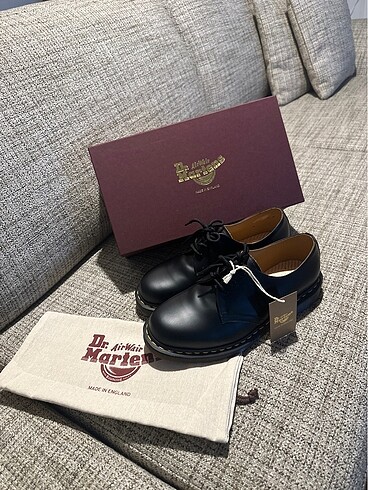 Dr. Martens ayakkabı
