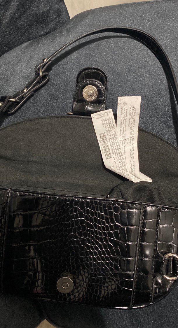 Stradivarius siyah deri çanta - Görsel 4