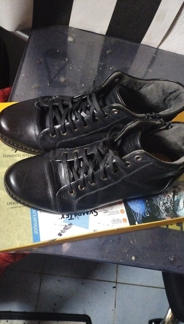 Erkek Siyah Deri Bağcıklı Botlar - Görsel 4