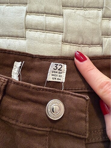 32 Beden Stradivarius Kahverengi Pantolon