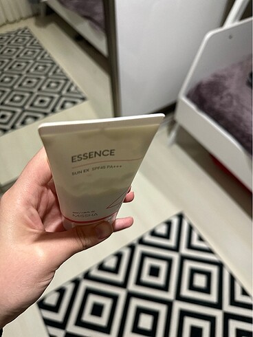 Beden Essence güneş kremi