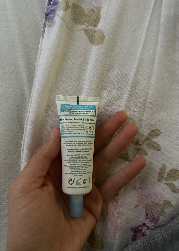 Simple hydrating eye gel - Görsel 2
