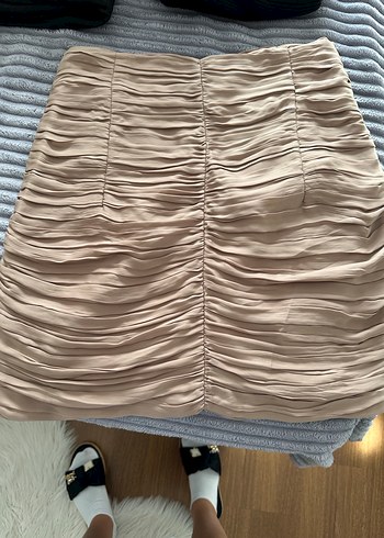 Bej Pilili Mini İpekyol marka etek - Görsel 3