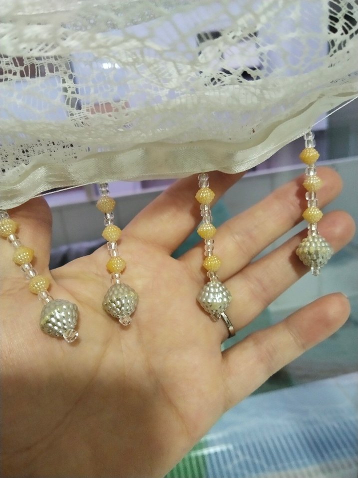 İşlemeli Beyaz Perde Boncuklu - Görsel 4