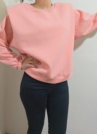 Zara Vatkalı Sweatshirt Zara Sweatshirt %20 İndirimli - Gardrops