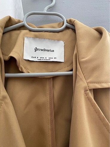 26 Beden camel Renk Stradivarius trenckot