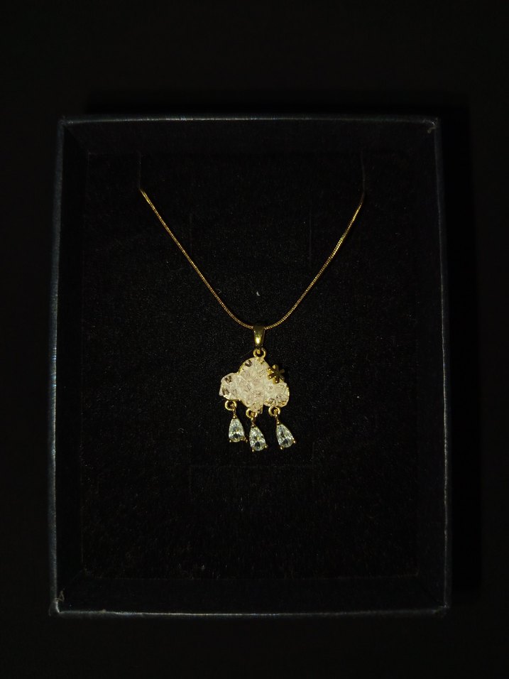 Altın Renkli Mini Bulut Kolye - Görsel 4