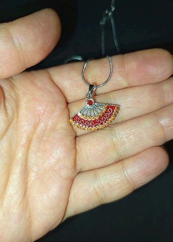 Turuncu Nakışlı Yelpaze Kolye - Görsel 4