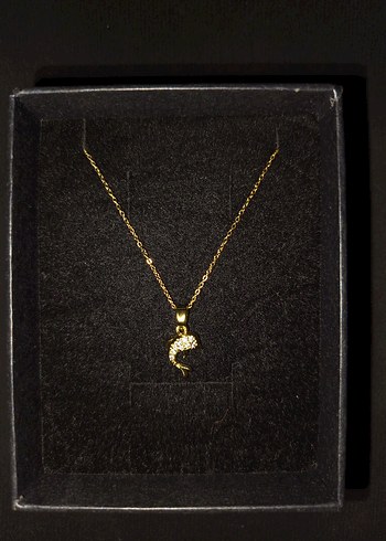 Altın Renkli Zincir Detaylı Midi Kolye - Görsel 3