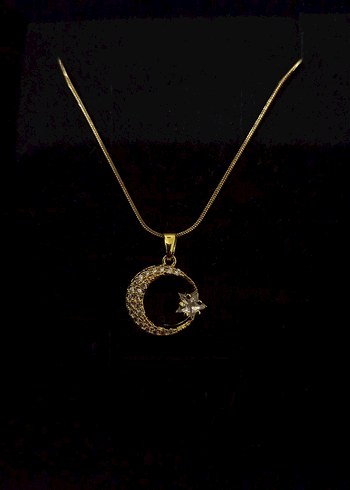 Altın Renkli Ay ve Yıldız Kolye - Görsel 3