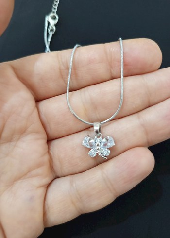 Kelebek Figürlü Mini Zincir Kolye - Görsel 3