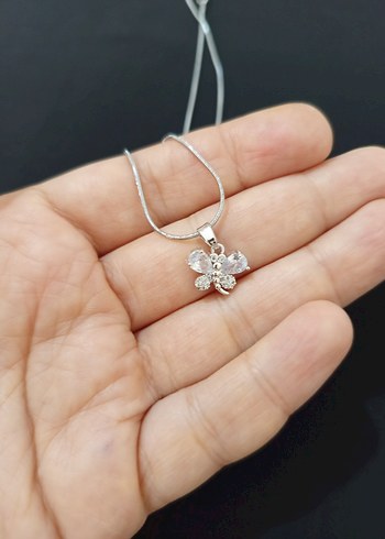 Kelebek Figürlü Mini Zincir Kolye - Görsel 6