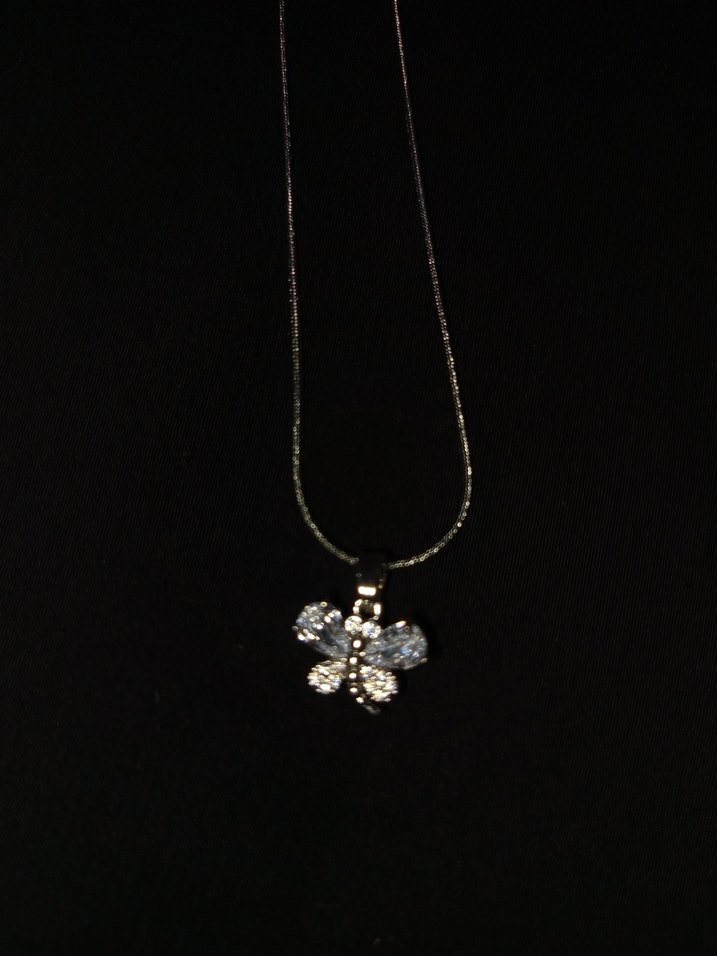 Kelebek Figürlü Mini Zincir Kolye - Görsel 5