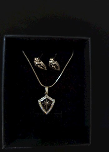 Klasik Gotik Mini Zincirli Kolye ve Küpe Seti - Görsel 3