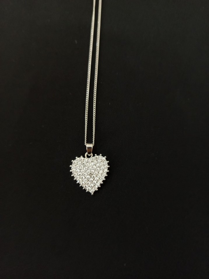 Işıltılı Kalpli Çelik Kolye - Görsel 2