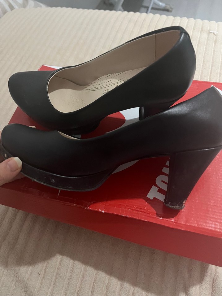 Siyah Tokalı Yüksek Topuklu Kadın Stiletto - Görsel 3