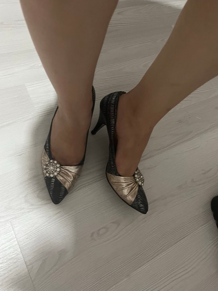 Vintage Yılan Desenli Siyah Stiletto Kadın Ayakkabı - Görsel 3