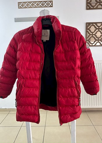 Moncler 8 Yaş