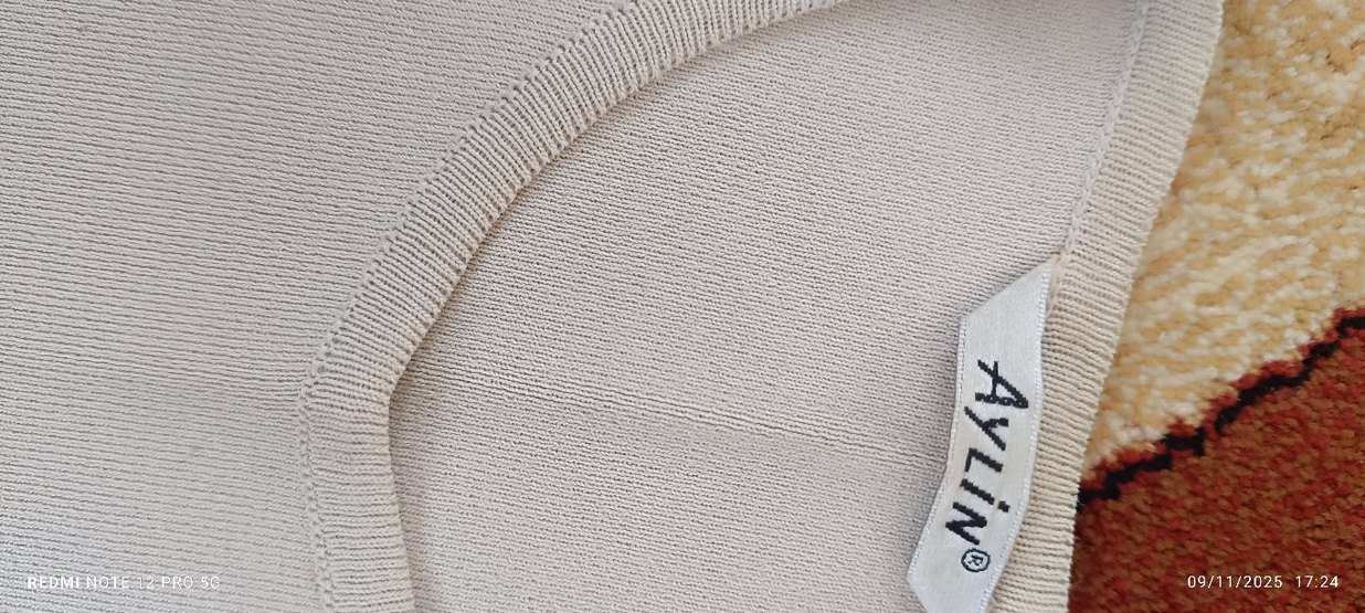 Aylin marka triko kazak - Görsel 3