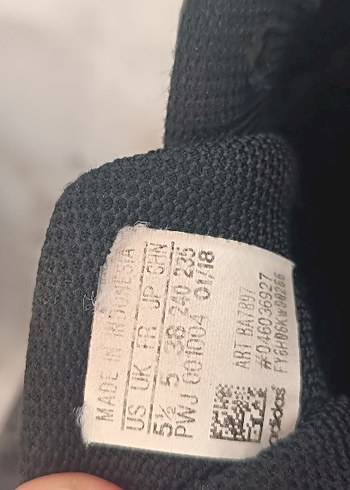 38 Beden Adidas deri Spor Ayakkabı