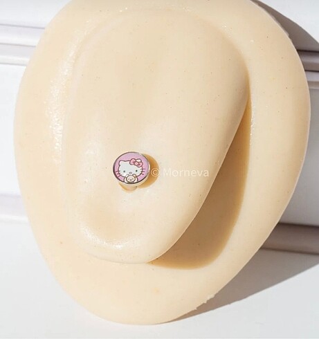 Diğer Hello kitty çelik dil piercing
