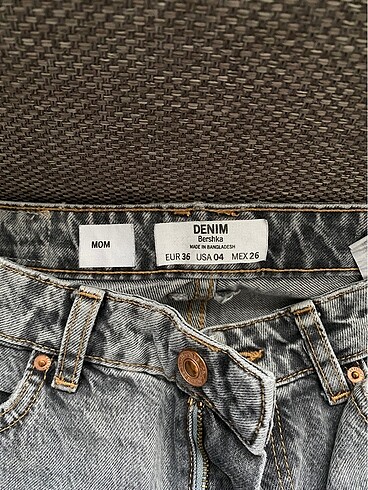 36 Beden Bershka Mom Jean