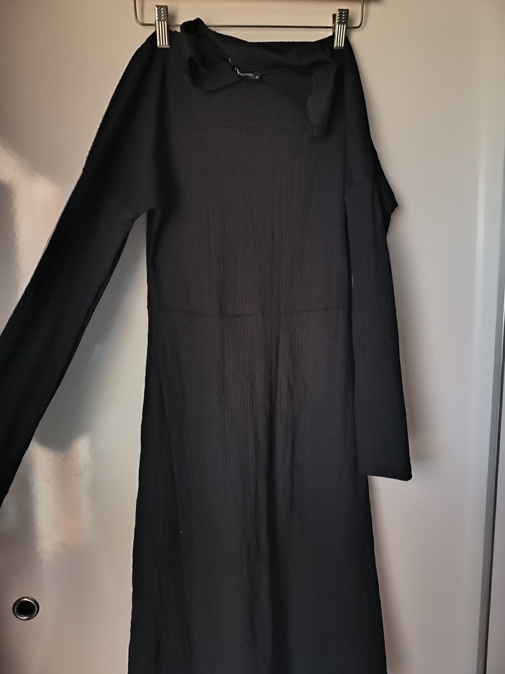 Siyah Uzun Elbise, Salaş ve Drapeli - Görsel 2